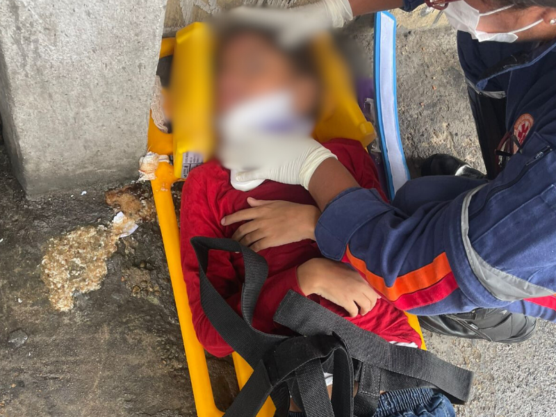 jovem encontrado desorientado após acidente de carro na zona leste de manaus