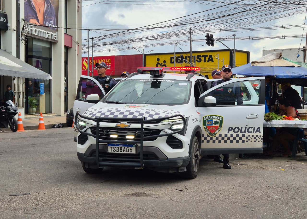 Gráfico mostrando a redução de roubos ao comércio em Manaus