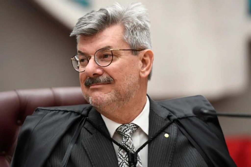 Ministro do STJ marco buzzi alvo de denúncia de assédio sexual