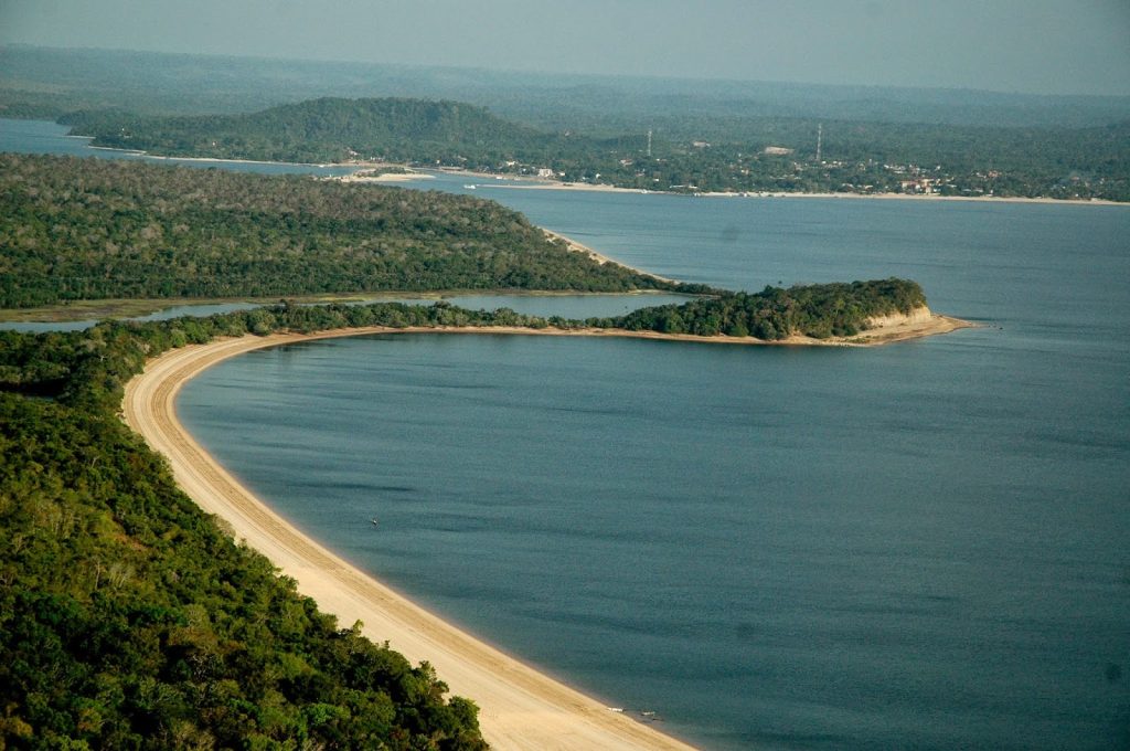 imagem que representa a luta indígena no rio Tapajós