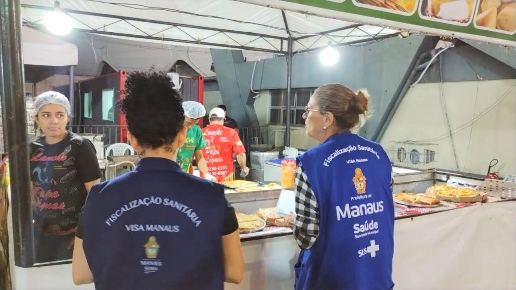 evento de carnaval em manaura com orientações da vigilância sanitária