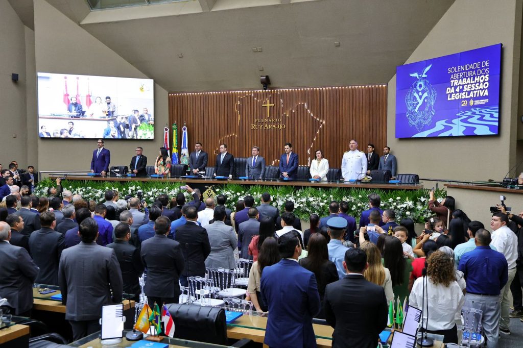 Yara Lins na abertura do ano legislativo de 2026 na Aleam
