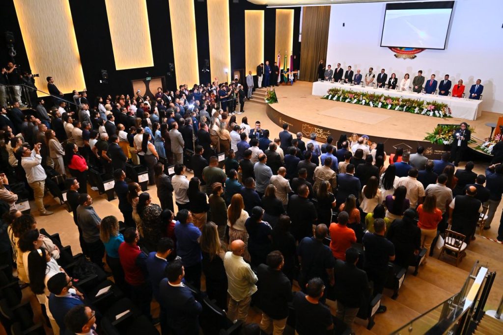 Lançamento do programa de apoio à educação no amazonas pelo TCE-AM