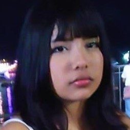 Foto de Emily Vitória Meireles Pinto adolescente de 15 anos desaparecida em Manaus divulgada pela Polícia Civil para identificação.