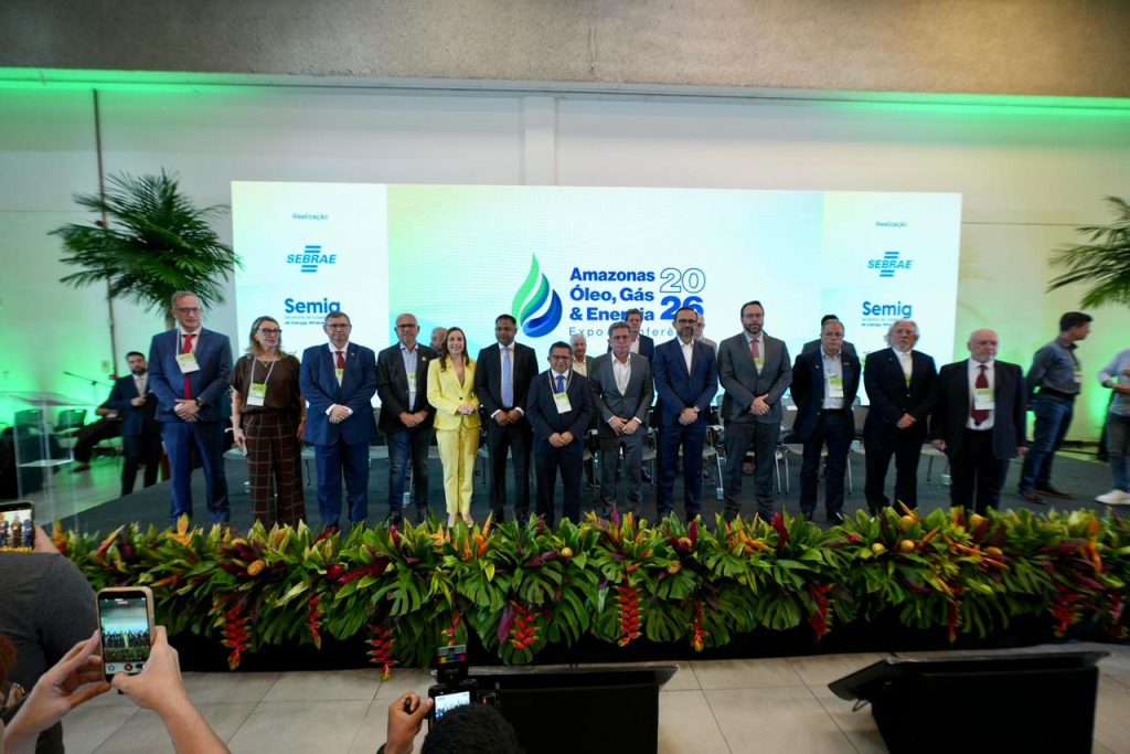 Representantes da Eneva em painel sobre energia e gás natural no Amazonas Óleo Gás e Energia em Manaus