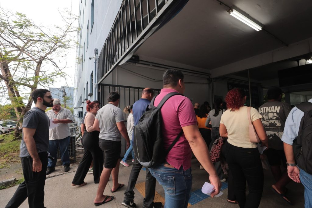 Candidatos participam do concurso público do Ipaam em Manaus com provas aplicadas pelo cebraspe