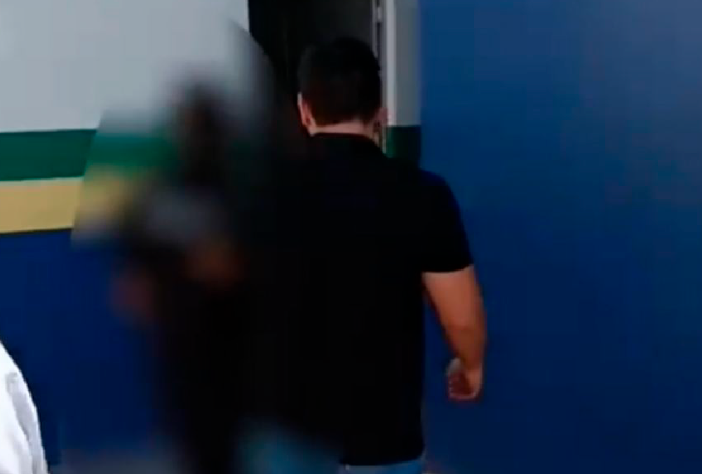 policiais da depca prendem homem condenado por estupro de vulneravel no centro de manaus