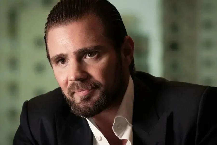 O empresário Daniel Vorcaro, dono do Banco Master, em imagem de reprodução após ser preso pela Polícia Federal em São Paulo.