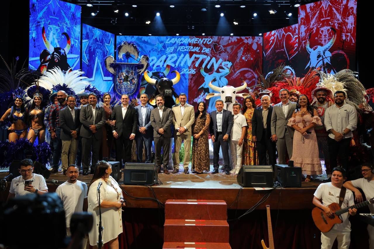 Governador Wilson Lima durante o lançamento do 59º Festival de Parintins no Teatro Amazonas