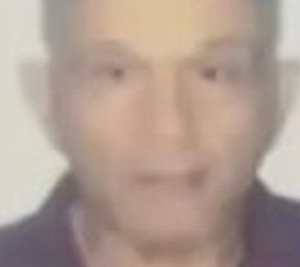 Fachada de prédio em Manaus onde um homem foi encontrado morto e seu corpo foi parcialmente consumido por cães de estimação.