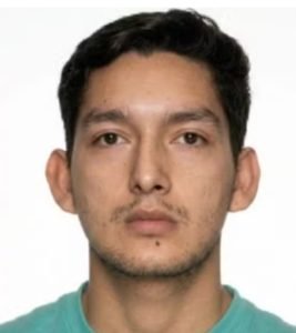 Luciano Vieira Gonçalves sendo preso pela Polícia Civil por atropelamento em Manaus.