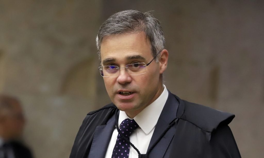 Ministro André Mendonça em sessão do Supremo Tribunal Federal