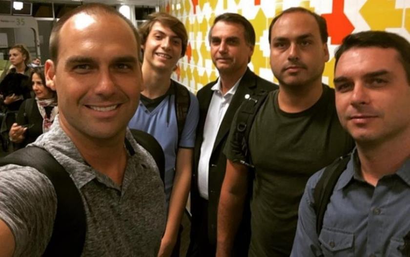 ministro alexandre de moraes e ex-presidente jair bolsonaro em montagem sobre decisão judicial