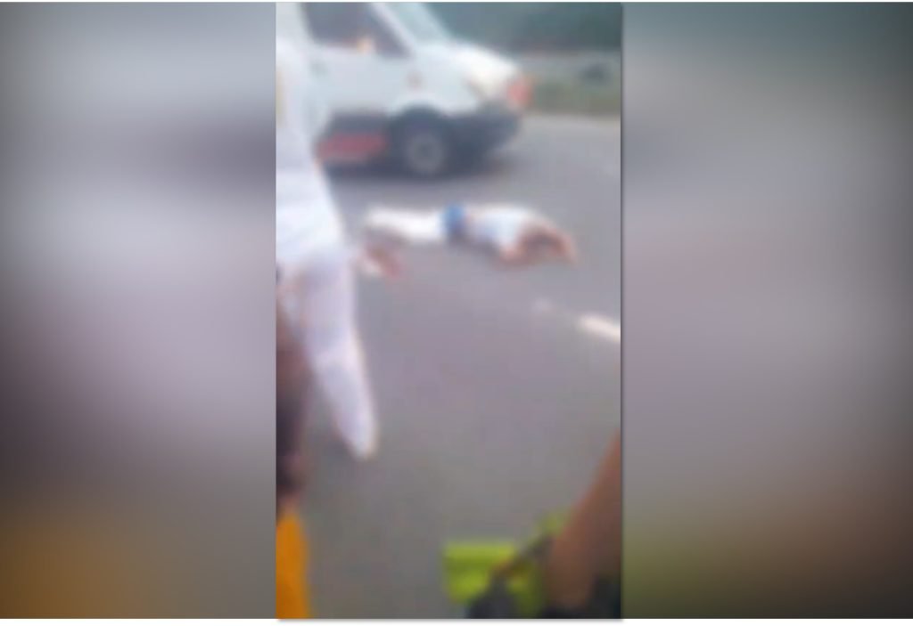motociclista ferido recebe atendimento do samu após acidente grave na avenida do turismo em manaus