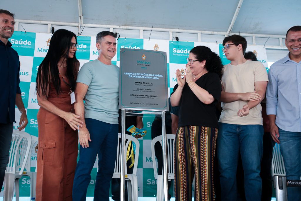 Prefeito David Almeida inaugura a Unidade de Saúde da Família Ilídio Almeida Lima no bairro Aleixo em Manaus