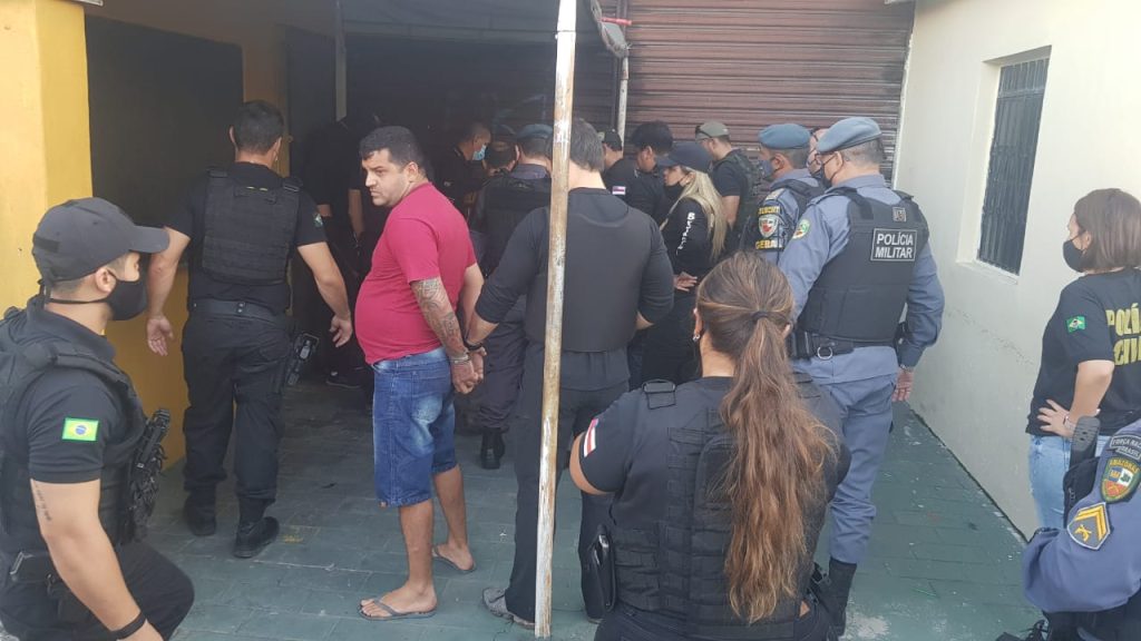 Fachada do Detran Amazonas em Manaus onde ocorreu a investigação de fraude em documentos de veículos.