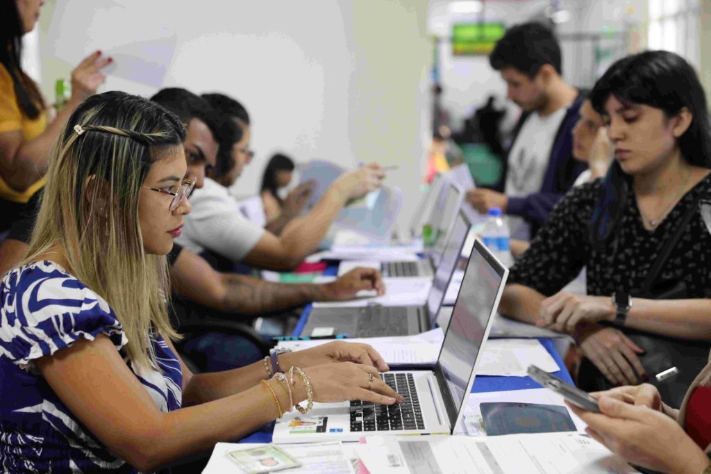 Candidatos convocados pela Secretaria de Educação do Amazonas para o interior e áreas indígenas.