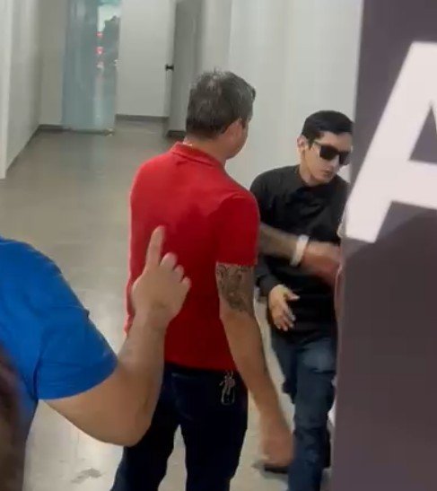 Luciano Vieira Gonçalves se apresenta à delegacia em Manaus após ser procurado pela morte de Cibele Felix de Lima
