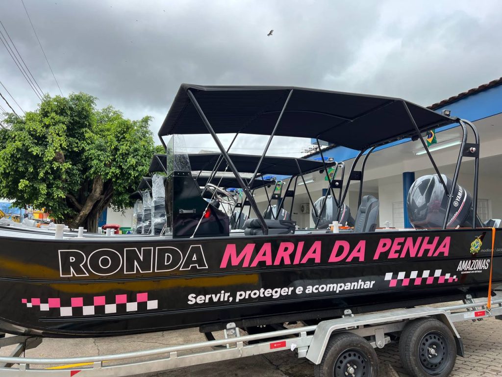 Governador Wilson Lima entrega novas viaturas e lanchas para a rede de proteção às mulheres no Amazonas.