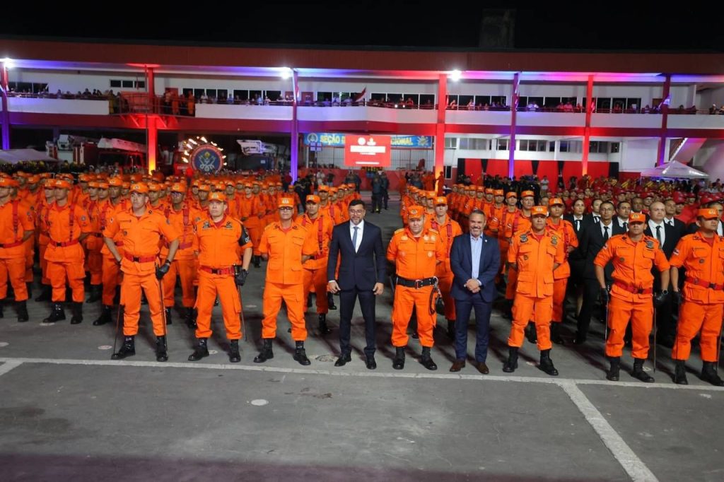 Governador Wilson Lima na formatura de 210 novos soldados do Corpo de Bombeiros do Amazonas