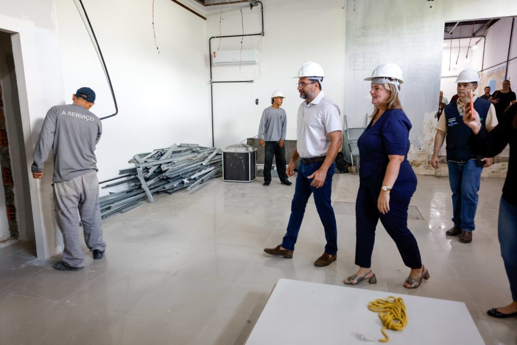 Governador Wilson Lima vistoria as obras da primeira escola de saúde pública do Amazonas em Manaus