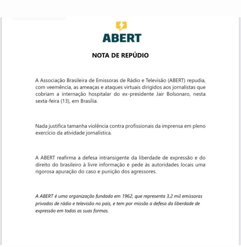 Jornalista Igor Damasceno em vídeo desmentindo acusações sobre cobertura da internação de Bolsonaro