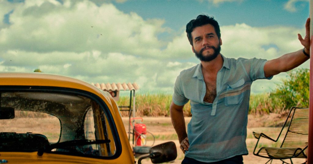 Cinefilos e criticos de cinema de Manaus reunidos para a transmissao ao vivo de debates sobre o Oscar 2026