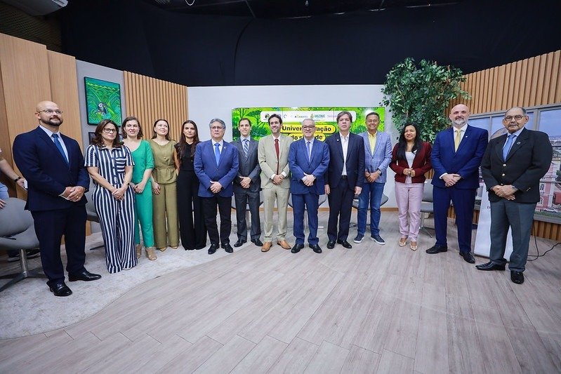 foto de tiago correa da secom sobre a cobertura de tv pública no amazonas