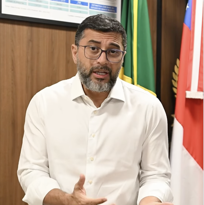 Wilson Lima durante pronunciamento oficial após renunciar ao cargo de governador do Amazonas.