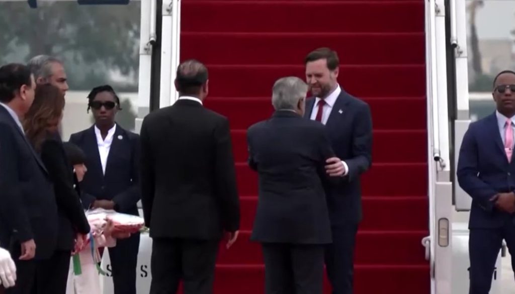 Representantes diplomáticos dos Estados Unidos e do Irã em reunião oficial na capital do Paquistão para tratar de acordo de paz.