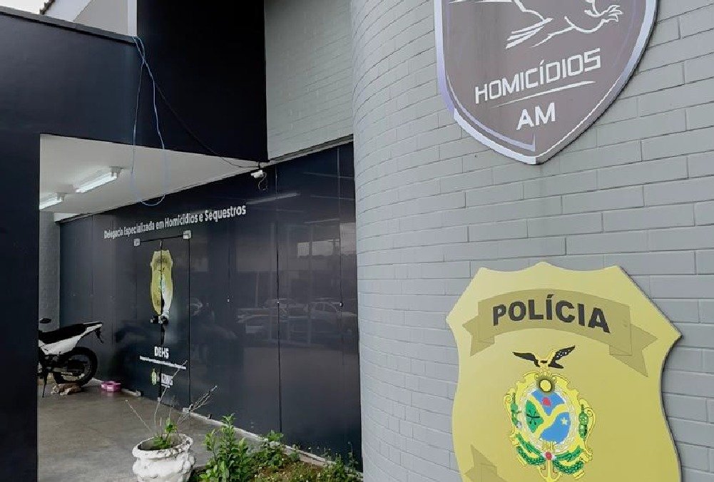 Suspeito de homicídio preso pela Polícia Civil do Amazonas em Manaus após confessar crime no bairro Armando Mendes.