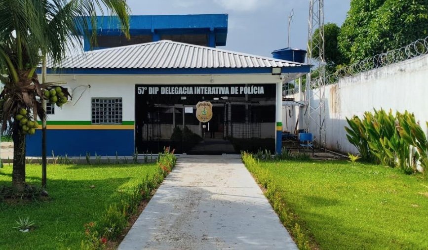 fachada da 57 delegacia interativa de polícia em alvarães no interior do amazonas