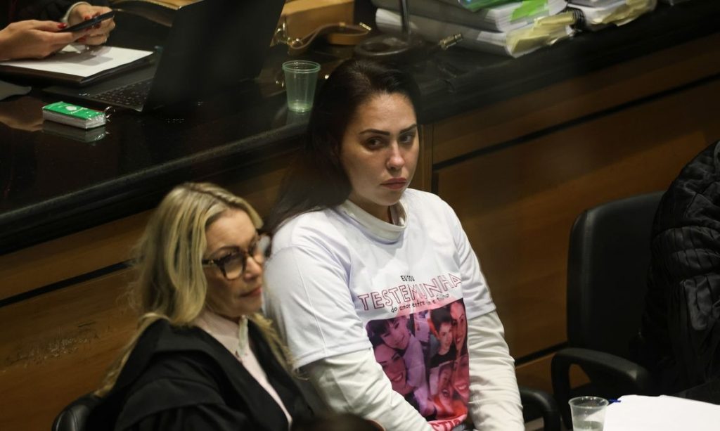 Monique Medeiros em registro fotográfico da Agência Brasil durante desdobramentos do caso Henry Borel