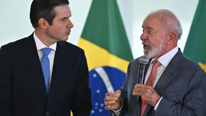 Hugo Motta e debate sobre o fim da escala 6x1 no congresso nacional