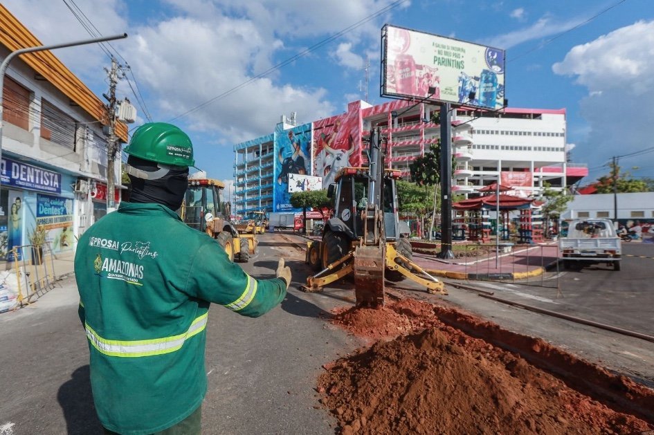 Obras de infraestrutura e urbanização do programa prosai no município de parintins