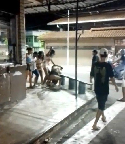 adolescente morta em briga de rua em tefé