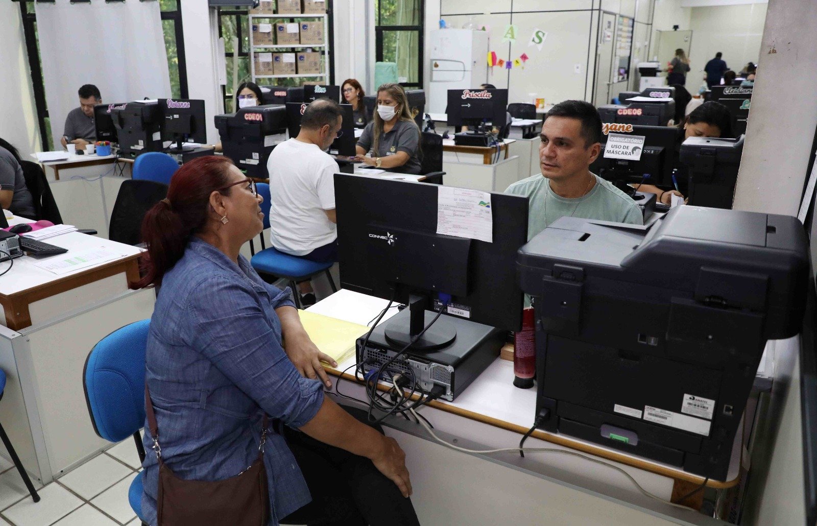 documentacao oficial e candidatos convocados pela secretaria de educacao do amazonas para atuacao no interior do estado