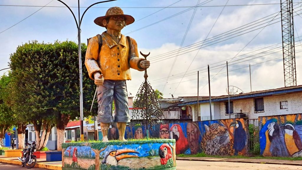 Fachada do prédio do Tribunal de Contas do Estado do Amazonas em Manaus