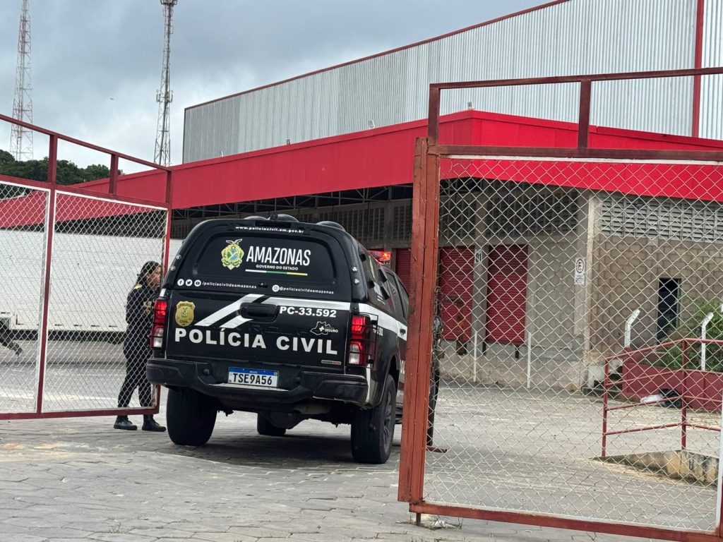 Fachada da fábrica onde trabalhador de 58 anos morreu no distrito industrial de manaus
