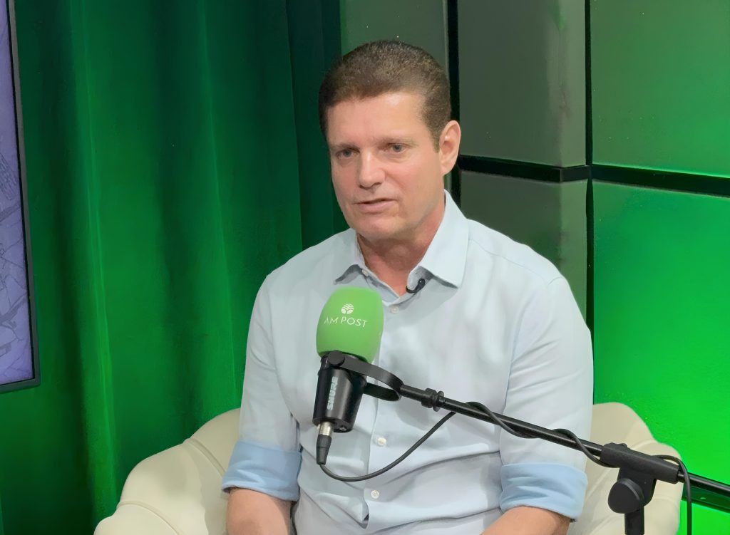 Marcos Rotta durante entrevista no programa AM POST ENTREVISTA falando sobre sua trajetória política e propostas para o senado