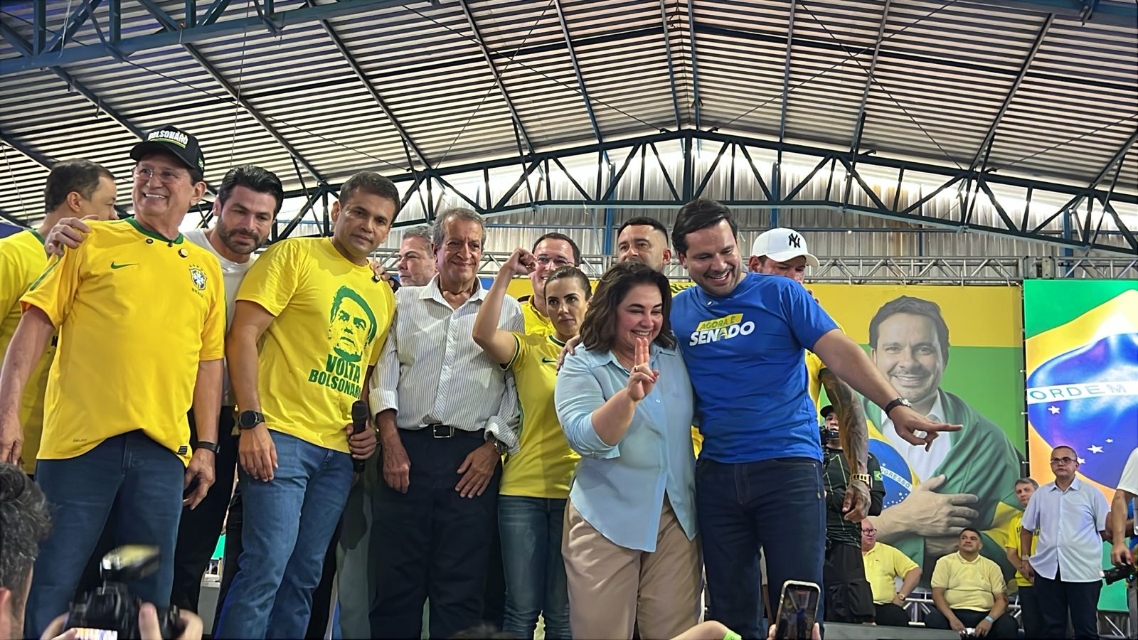Valdemar Costa Neto e Alfredo Nascimento no evento de lançamento das pré-candidaturas no Amazonas