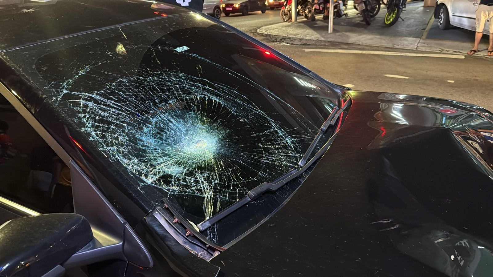 acidente entre carro e motocicleta no bairro alvorada em manaus