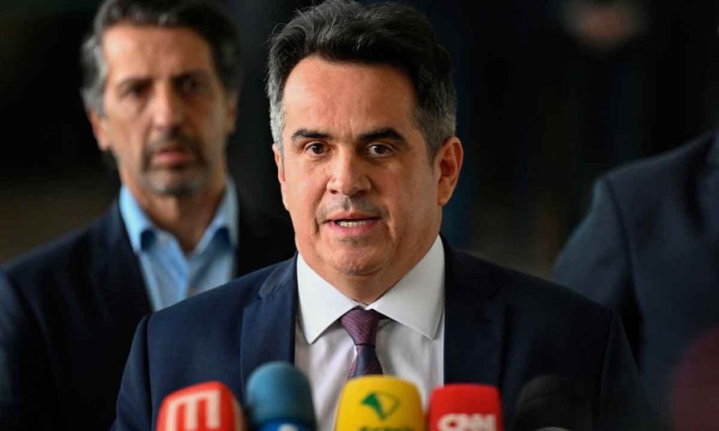 advogados deixando defesa do senador ciros nogueira