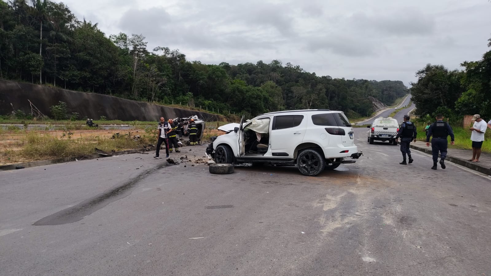 Agente de trânsito explica acidente grave na avenida Margarita em Manaus