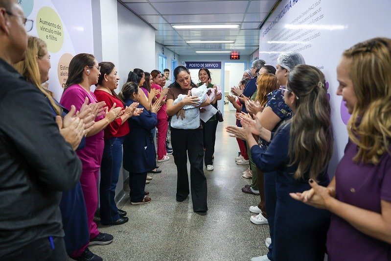 trigêmeos kyara gustavo e hannah recebem alta maternidade ana braga em manaos