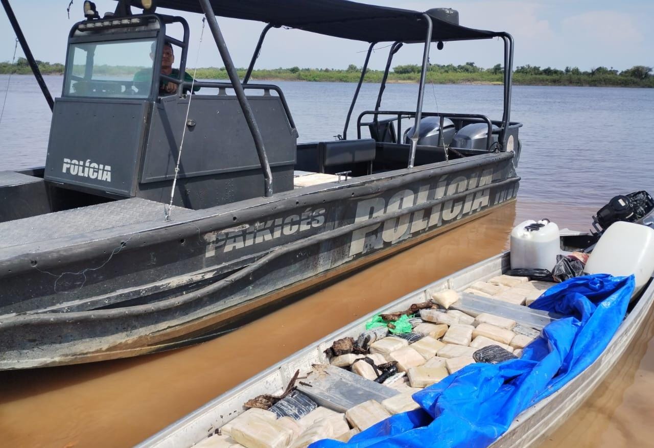 Operações das Bases Fluviais Arpão no combate ao crime no Amazonas