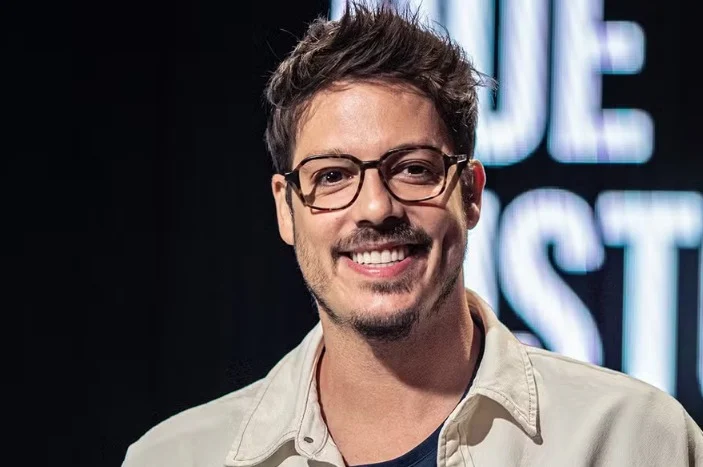 Fábio Porchat, humorista e apresentador, foto reproduzida de redes sociais.