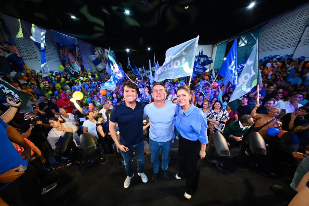 Evento de lançamento da pré-candidatura de Jender Lobato a deputado estadual em Manaus