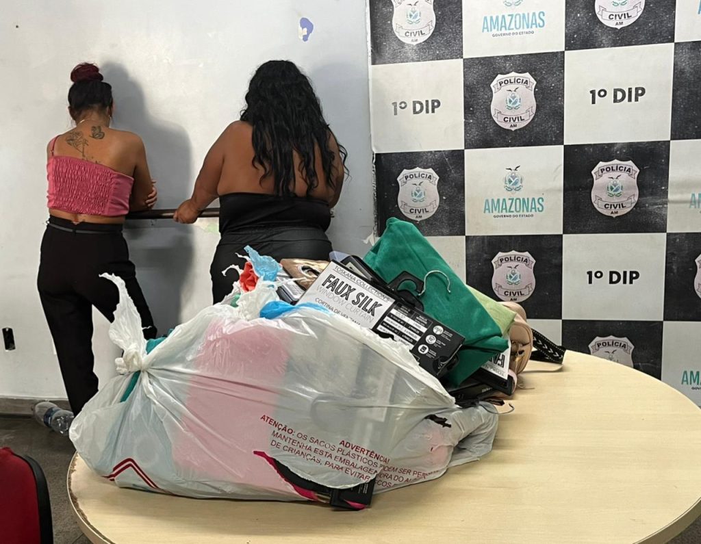 duas mulheres presas por furto em loja de decoração na Avenida das Torres em Manaus
