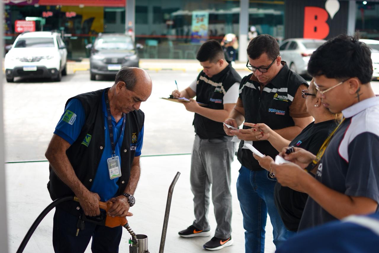imagem da operação fiscalização no comércio no Amazonas